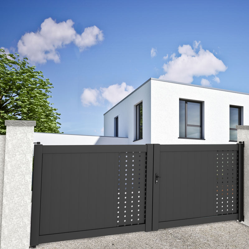 portail battant gris anthracite avec décoration dans une maison moderne